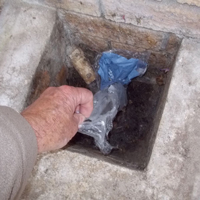 Clean your Drains Easily 5